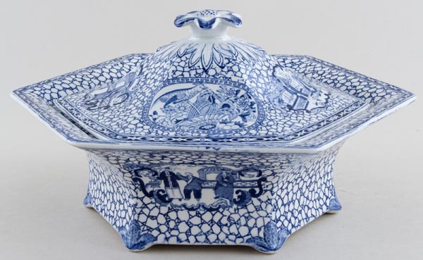 Vegetable Dish lidded c1930s